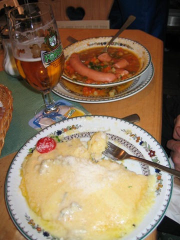 [polenta, sausage and beer-Val Gardena Jan 2004[3].jpg]