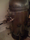 Some kind of robot thingy at Serendipity 3 restaurant