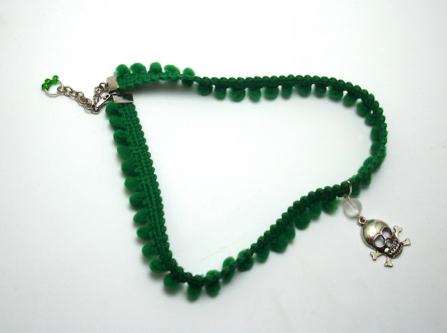Post Thumbnail of Necklace - Day of the Dead
