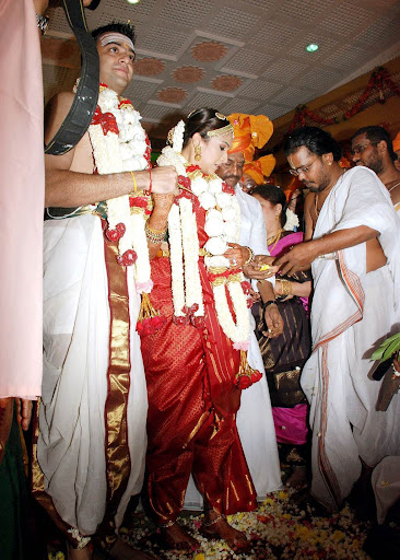 CLICK THE ABOVE ARROW TO ZOOM THE IMAGE