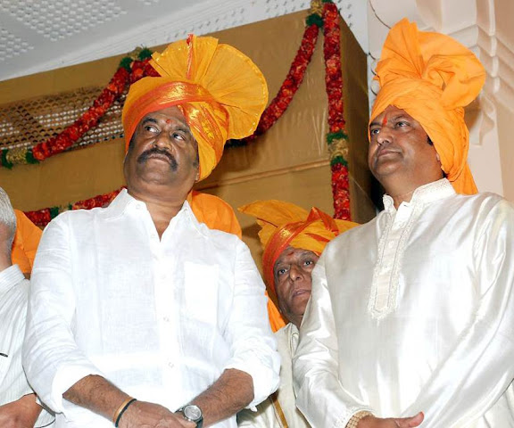 CLICK THE ABOVE ARROW TO ZOOM THE IMAGE