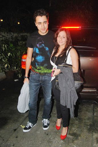 CLICK THE ABOVE ARROW TO ZOOM THE IMAGE