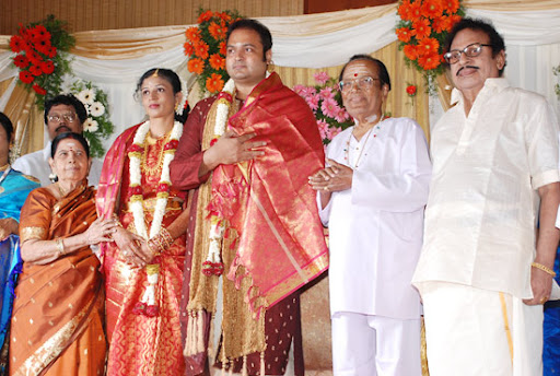 CLICK THE ABOVE ARROW TO ZOOM THE IMAGE