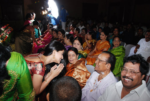 CLICK THE ABOVE ARROW TO ZOOM THE IMAGE