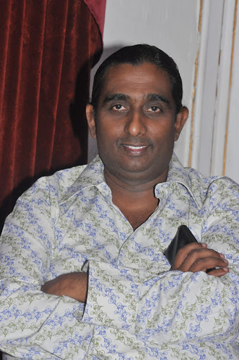 CLICK THE ABOVE ARROW TO  ZOOM THE IMAGE