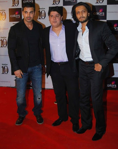 CLICK THE ABOVE ARROW TO ZOOM THE IMAGE