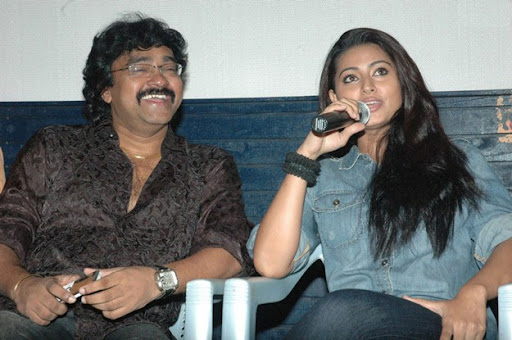 CLICK THE ABOVE ARROW TO  ZOOM THE IMAGE