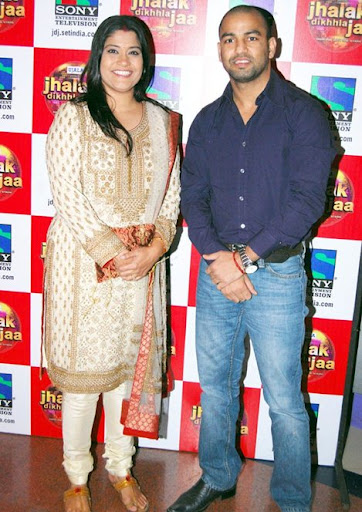 CLICK THE ABOVE ARROW TO  ZOOM THE IMAGE