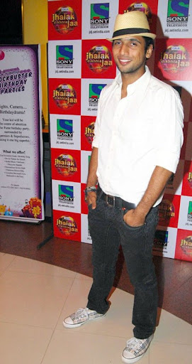 CLICK THE ABOVE ARROW TO  ZOOM THE IMAGE