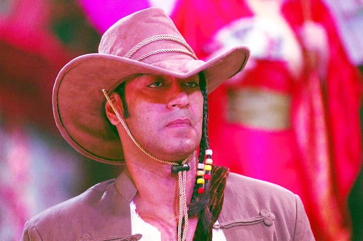 CLICK THE ABOVE ARROW TO  ZOOM THE IMAGE