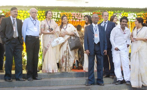 CLICK THE ABOVE ARROW TO  ZOOM THE IMAGE