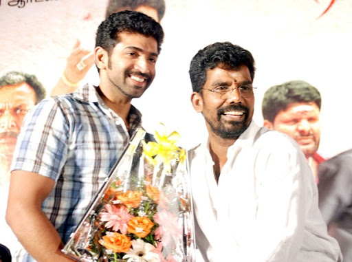 CLICK THE ABOVE ARROW TO  ZOOM THE IMAGE