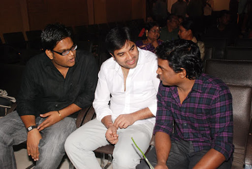 CLICK THE ABOVE ARROW TO  ZOOM THE IMAGE