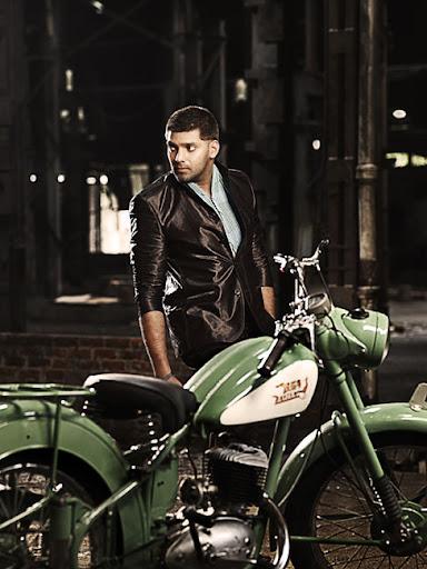 CLICK THE ABOVE ARROW TO  ZOOM THE IMAGE