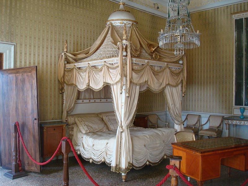 81_Camera_di_Napoleone.jpg