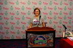 An announcement from Kim Jeantet in the press room