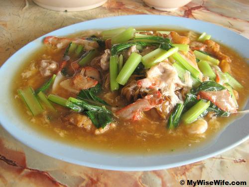Sar Hor Fun or Chinese Fried Flat Noodles Sar Hor Fun or Chinese Fried Flat Noodles