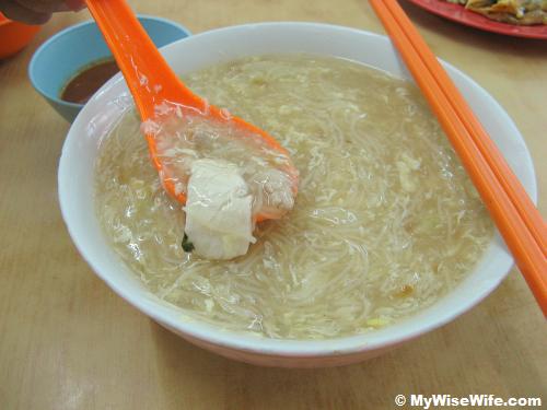 Starched Vermicelli Soup served with vinegar Starched Vermicelli Soup served with vinegar
