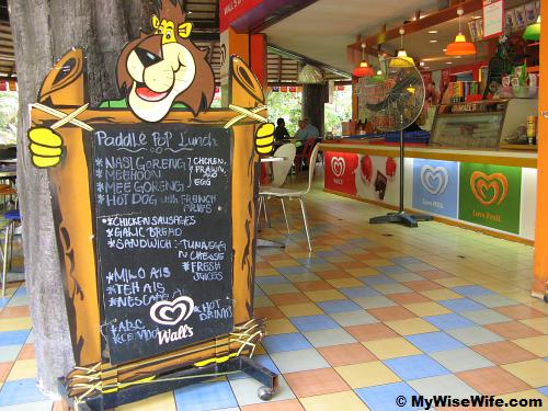 Lunch here is just so-so! Lunch here is just so-so!