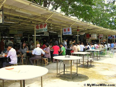 Spotted the Popiah Stall? Spotted the Popiah Stall?