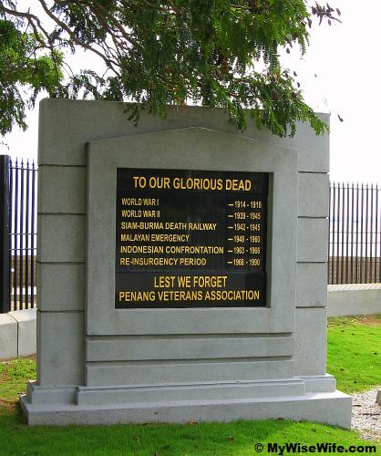 Next to The War Monument was another Cenotaph to The Unsung Heros