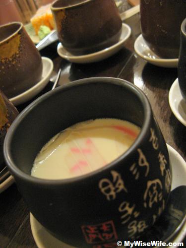 Chawanmushi (Steamed custard egg)