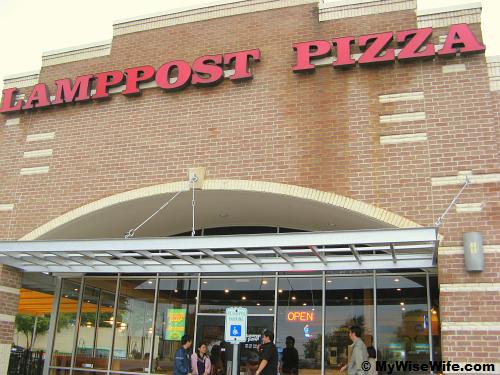 The facade of Lamppost Pizza