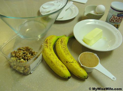 Muffin ingredients and tools