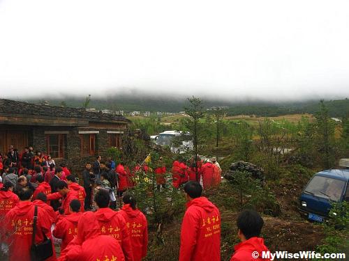 To washroom first before Impression of Lijiang. Weather factor limiting the mountain scenery To washroom first before Impression of Lijiang. Weather factor limiting the mountain scenery