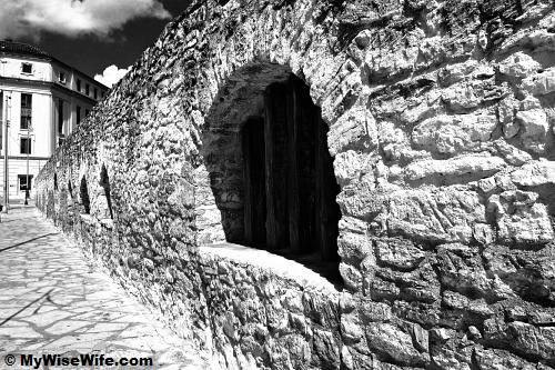 Long Barrack - was used as infantry and artillery quarters Long Barrack - was used as infantry and artillery quarters