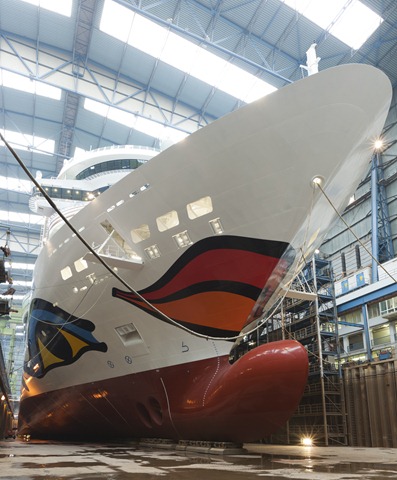 [aida sol hq foto meyer werft dock dr (3)[6].jpg]