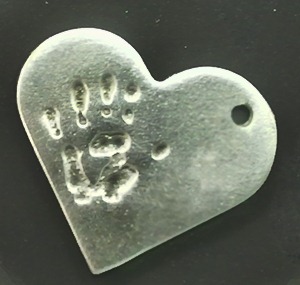 [silver handprint[4].jpg]