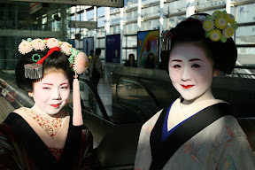 JAPAN%20OCT08%20195
