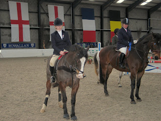 Neah Evans - Winner of the Intermediate SJ, with Thelma Black on Hovis in second place on right