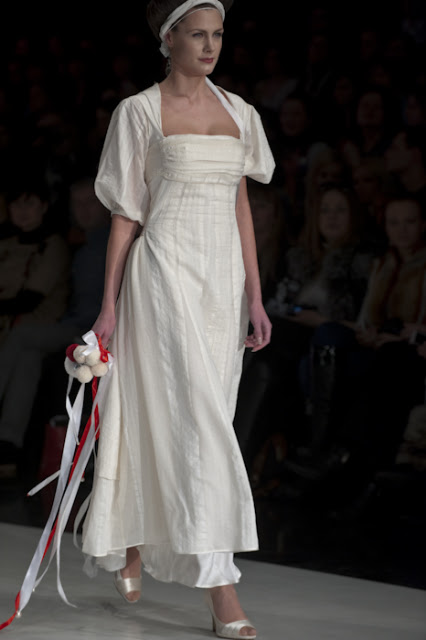 Lyudmila Sivceva-Klymuk, UFW, fall/winter 2010-11 Photographer Serge Chernikov
