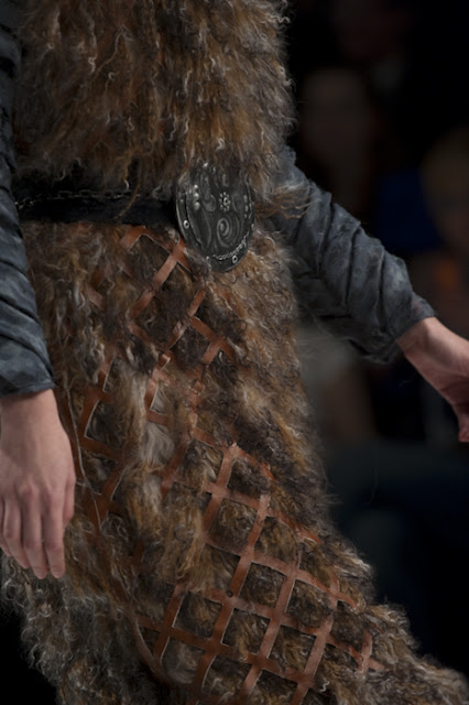Daria Galushka, UFW, fall/winter 2010-11 Photographer Serge Chernikov