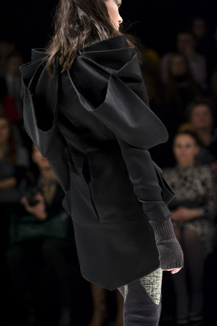 Eduard NASYROV for TM «STOLICHNY», UFW, fall/winter 2010-11 Photographer Serge Chernikov