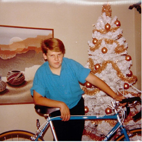 [1987 December Michael with new blue bike[5].jpg]