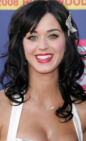 [katy perry bold lip[2].jpg]
