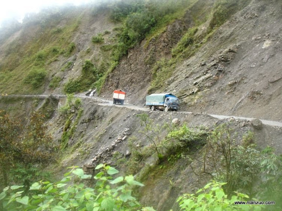 充满陷阱的死亡之路 路人@行者