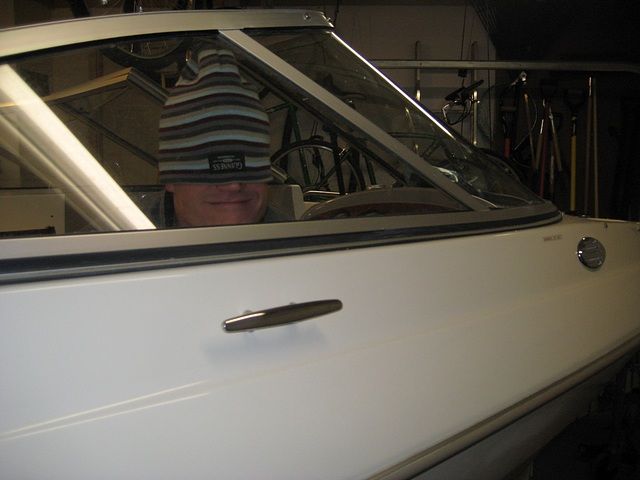 jse_08MAR09_068.jpg