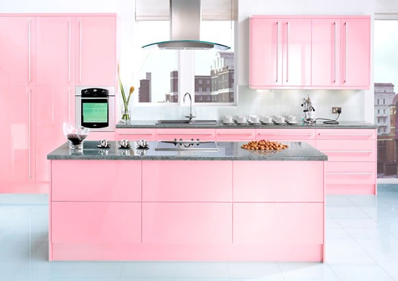 [pink-kitchen01[4].jpg]