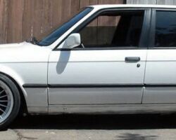[Image: E30-medium1.jpg]