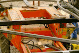 Détail du compartiment moteur vide