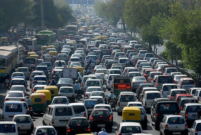 [Gianttrafficjam2.jpg]