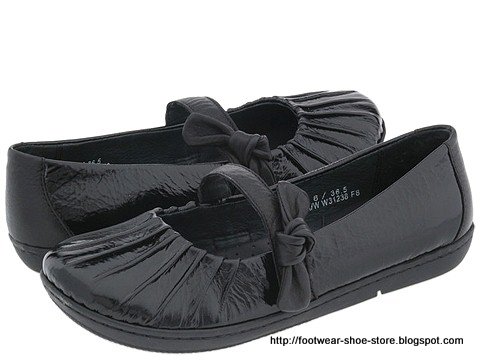 Footwear shoe store:shoe-166932