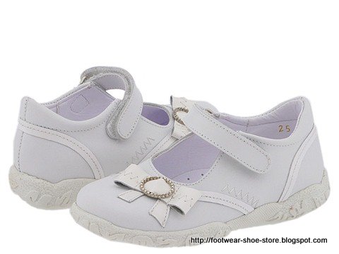 Footwear shoe store:shoe-167377