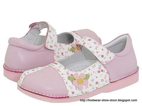 Footwear shoe store:shoe-165042