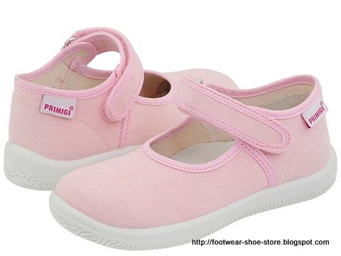 Footwear shoe store:shoe-165070