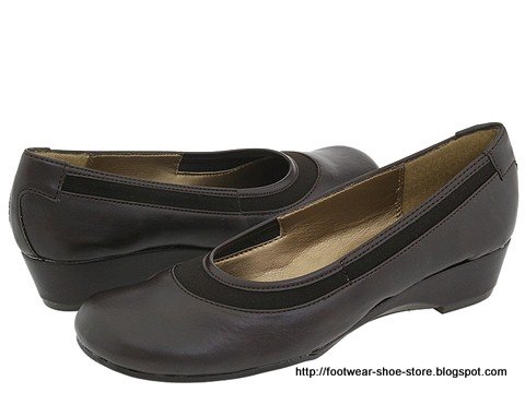 Footwear shoe store:shoe-165332